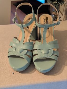 chelsea crew mint green T-strap block heel sandals